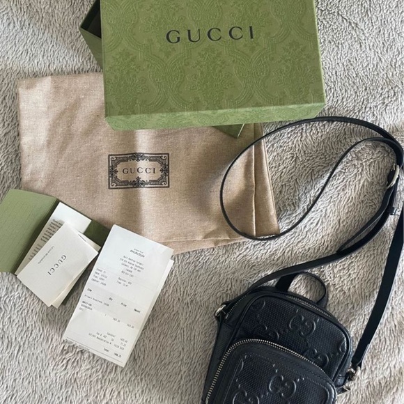 Gucci GG Embossed Mini Bag - Picture 4 of 8
